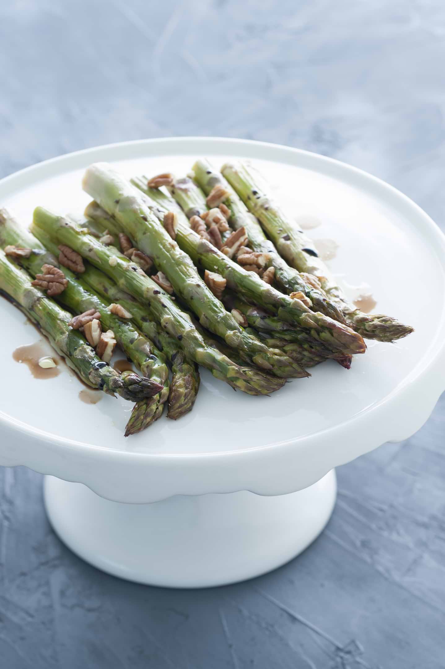 Roasted Lemon Asparagus with Pecans